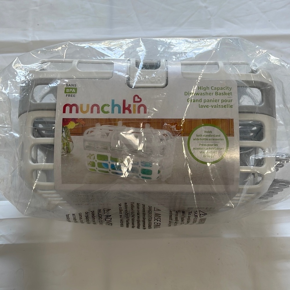 Munchkin High Capacity Dishwasher Basket White & Grey NEW